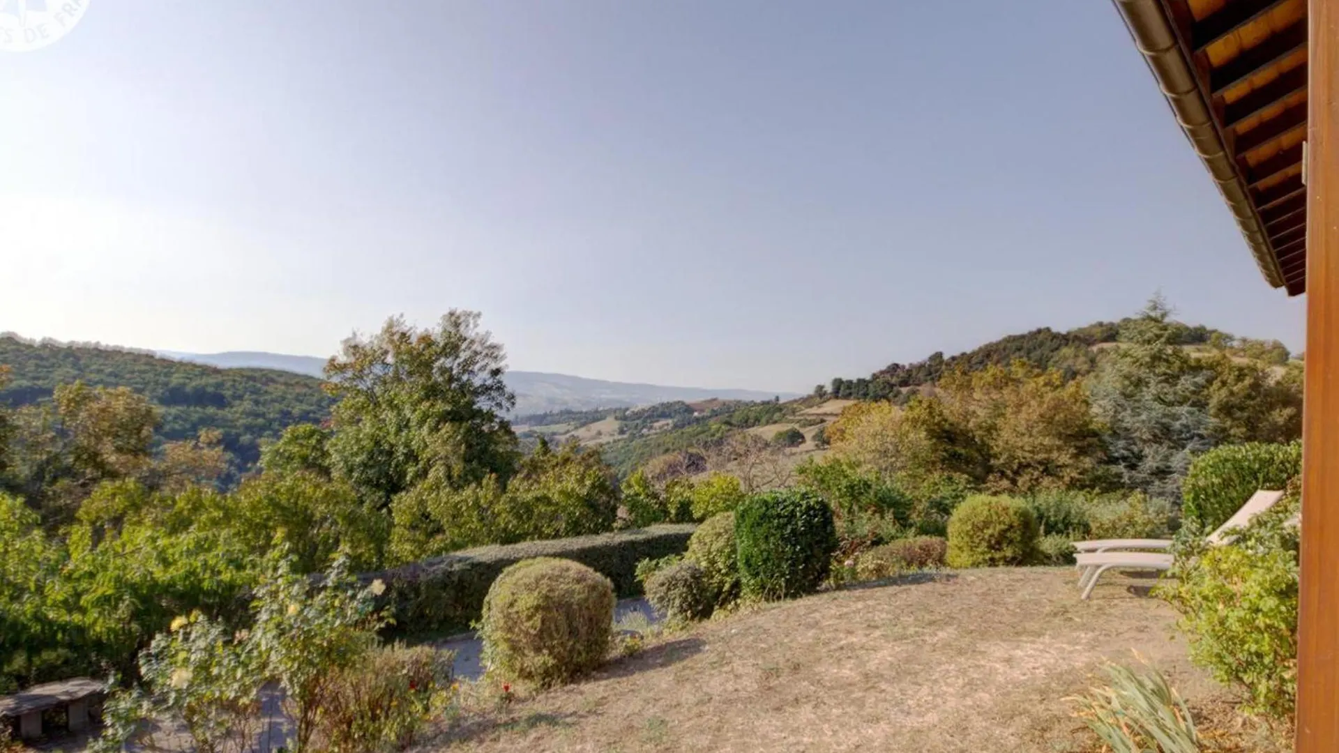 Gite Familial Tout Confort Avec Jardin, Salle De Jeux, Garage Et Terrasse, Pres De Saint-Etienne - Fr-1-496-204 Fransa